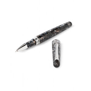 Instrument de scris de lux, stilou premium cu finisaje elegante